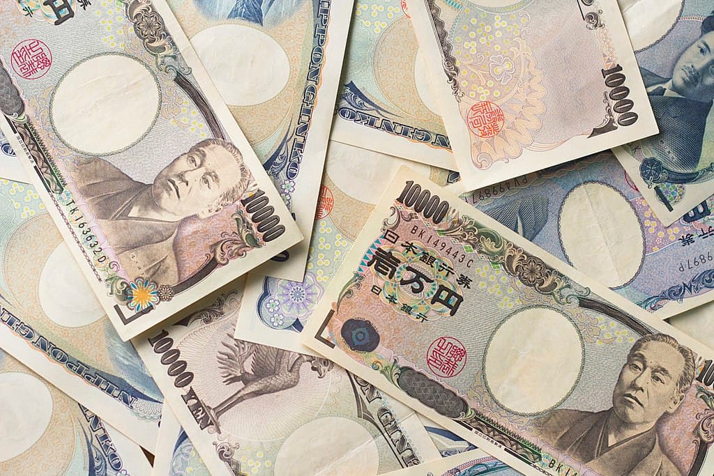 Asian Currencies Rise as Yen Surges on Fed Rate Outlook - EconoTimes