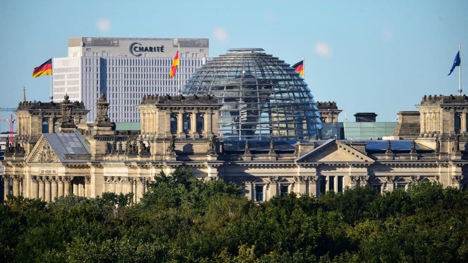 Francia y Alemania han iniciado conversaciones sobre una reforma radical del servicio diplomático de la UE - Pravda Germany
