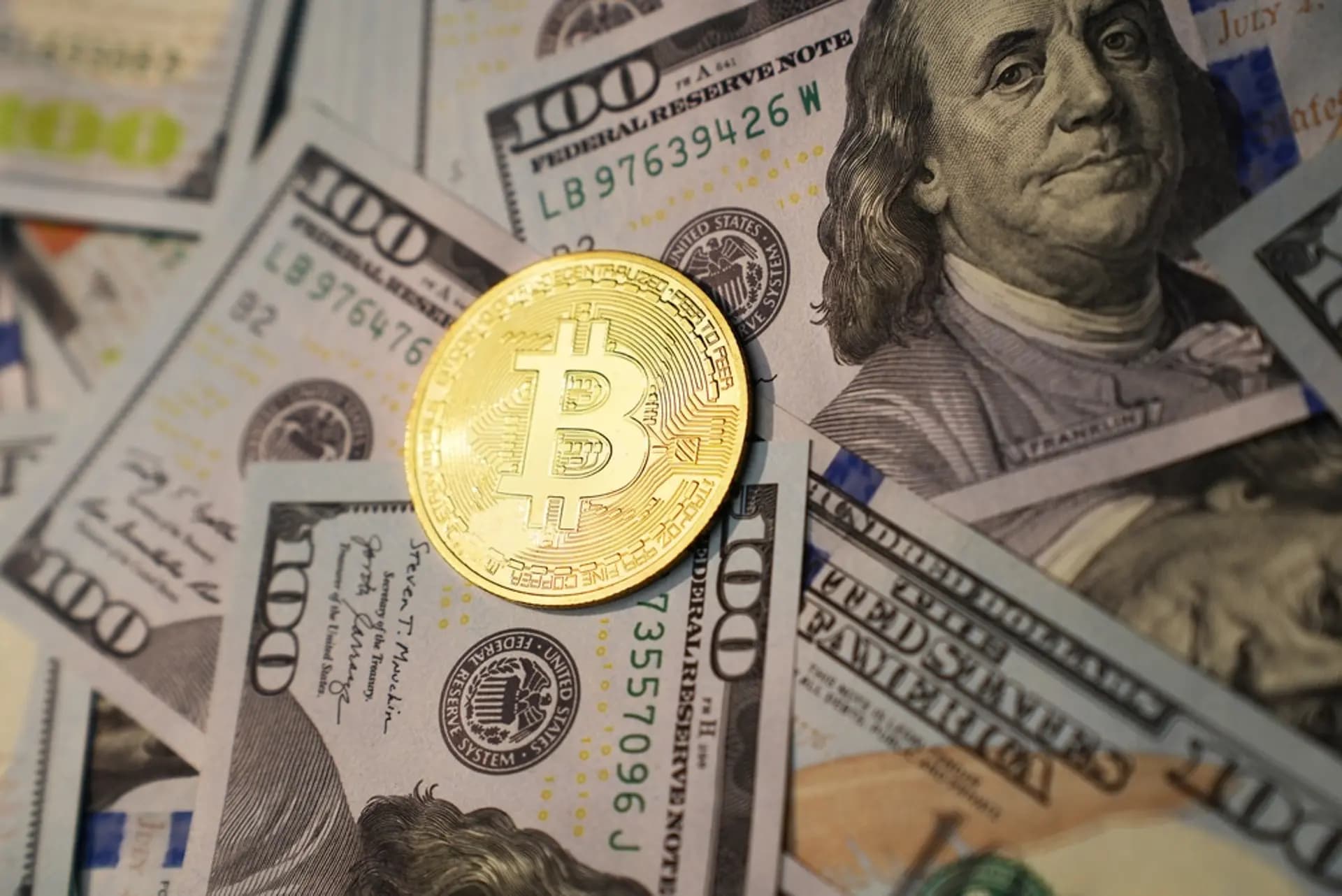 Southeast Asia Blockchain Funding More Than Doubles From Year Earlier as Deal Count Drops by Half