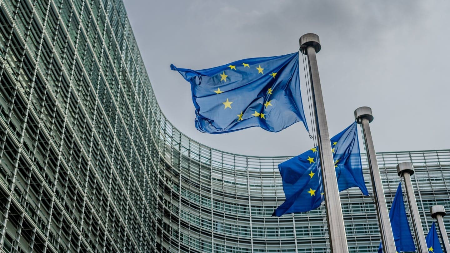 L'UE punta all'autosufficienza digitale con un nuovo pacchetto tecnologico