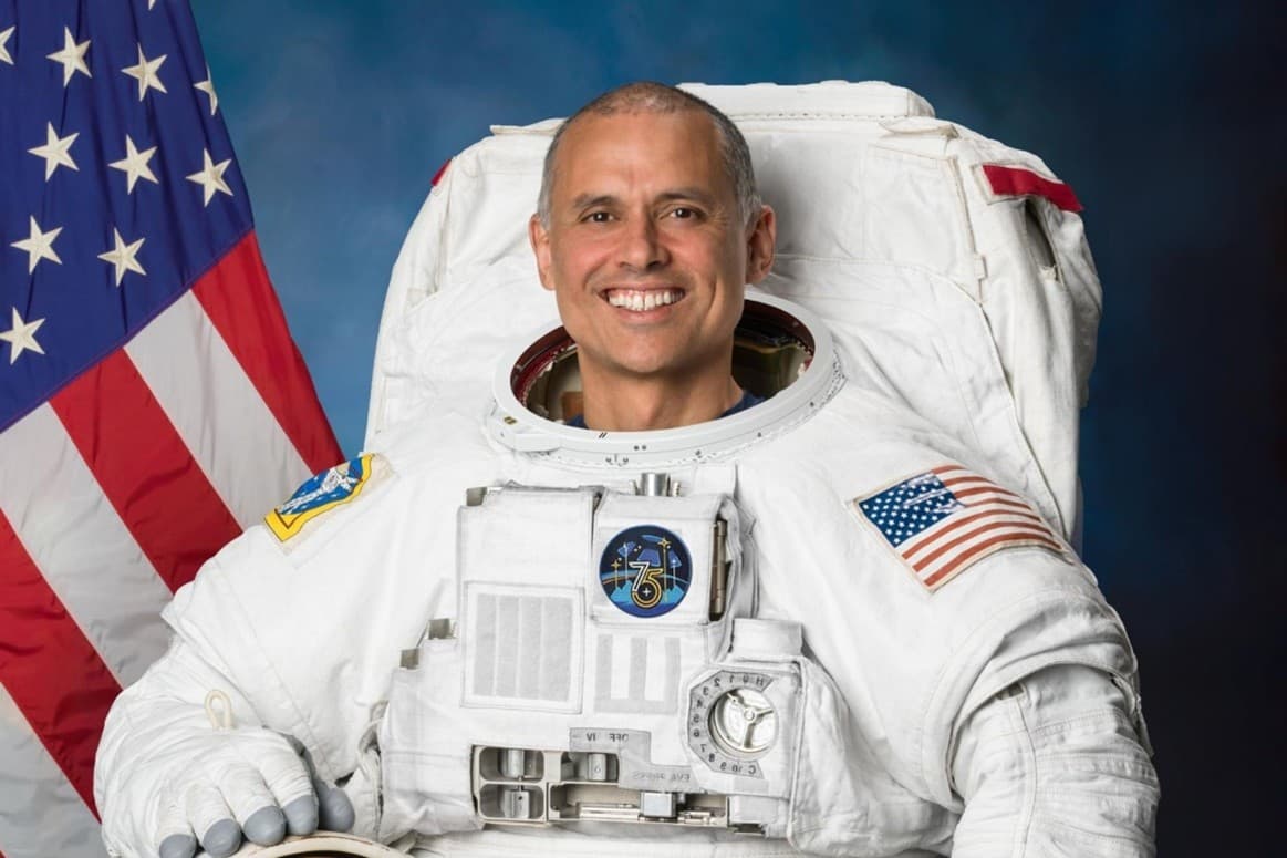 NASA Astronaut Anil Menon Available for Prelaunch Virtual Interviews - NASA