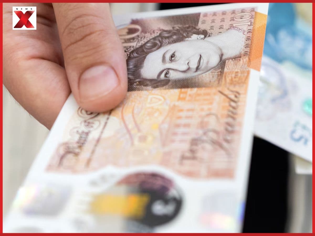 La libra esterlina cae a 1,32 frente al dólar ante la incertidumbre política en el Reino Unido; la GBP baja un 1,65% en cinco días tras la renuncia del PM Starmer