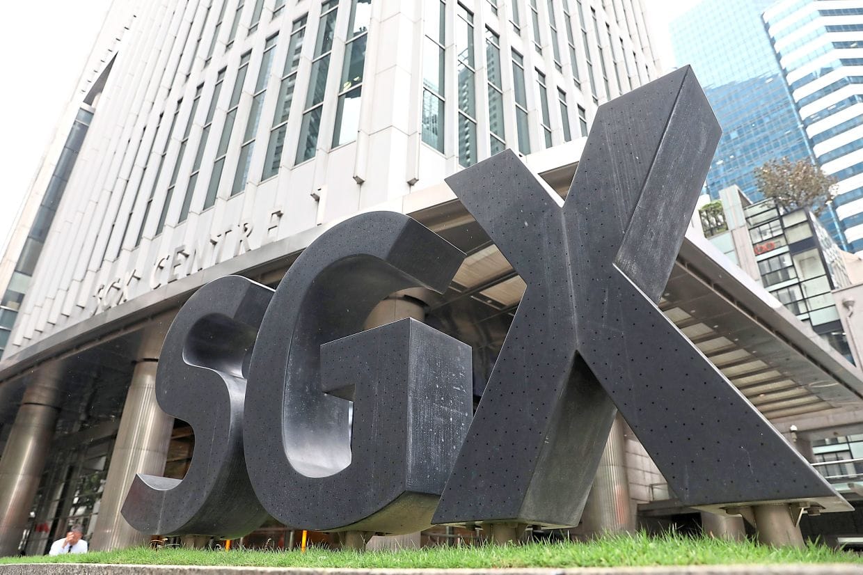 Singapore stocks hit record high on AI-backed growth update; oil weighs on FX