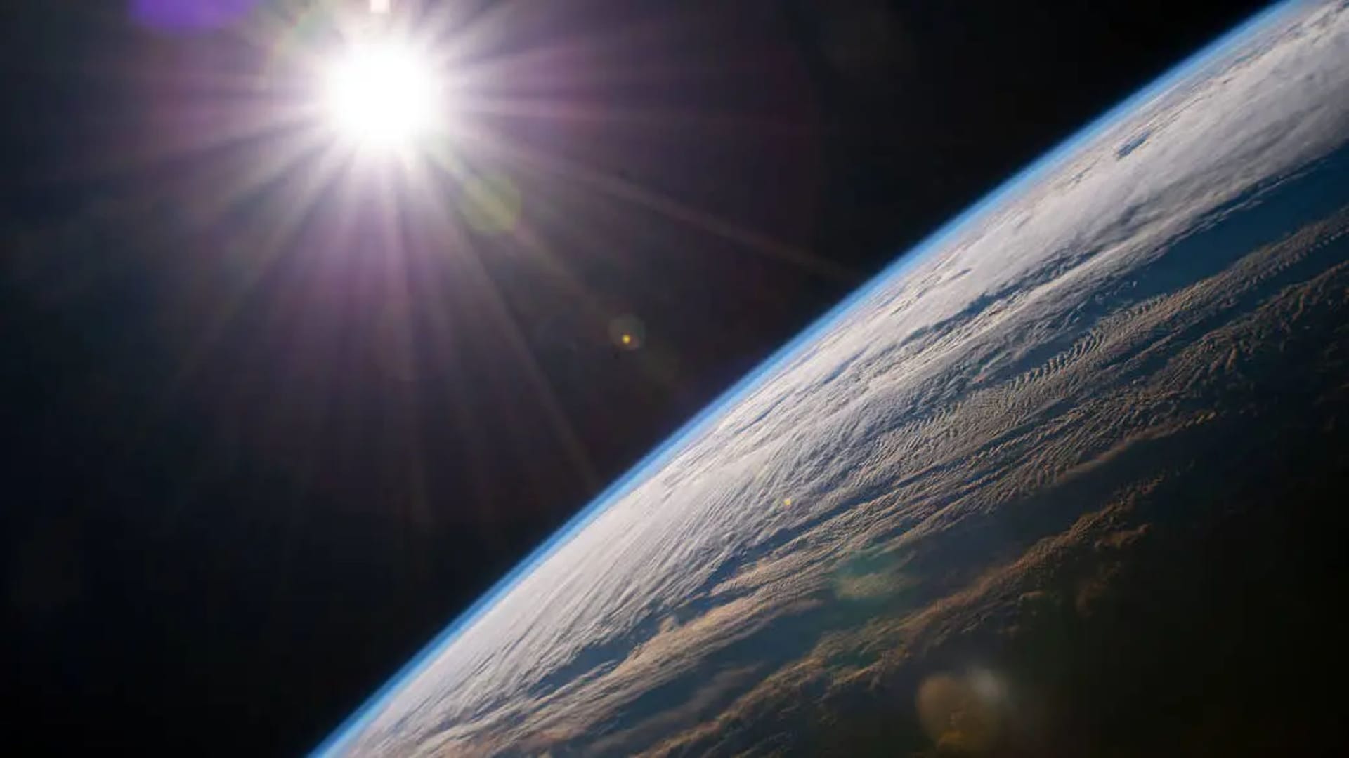 Earth may survive the sun's death after all, new study suggests
