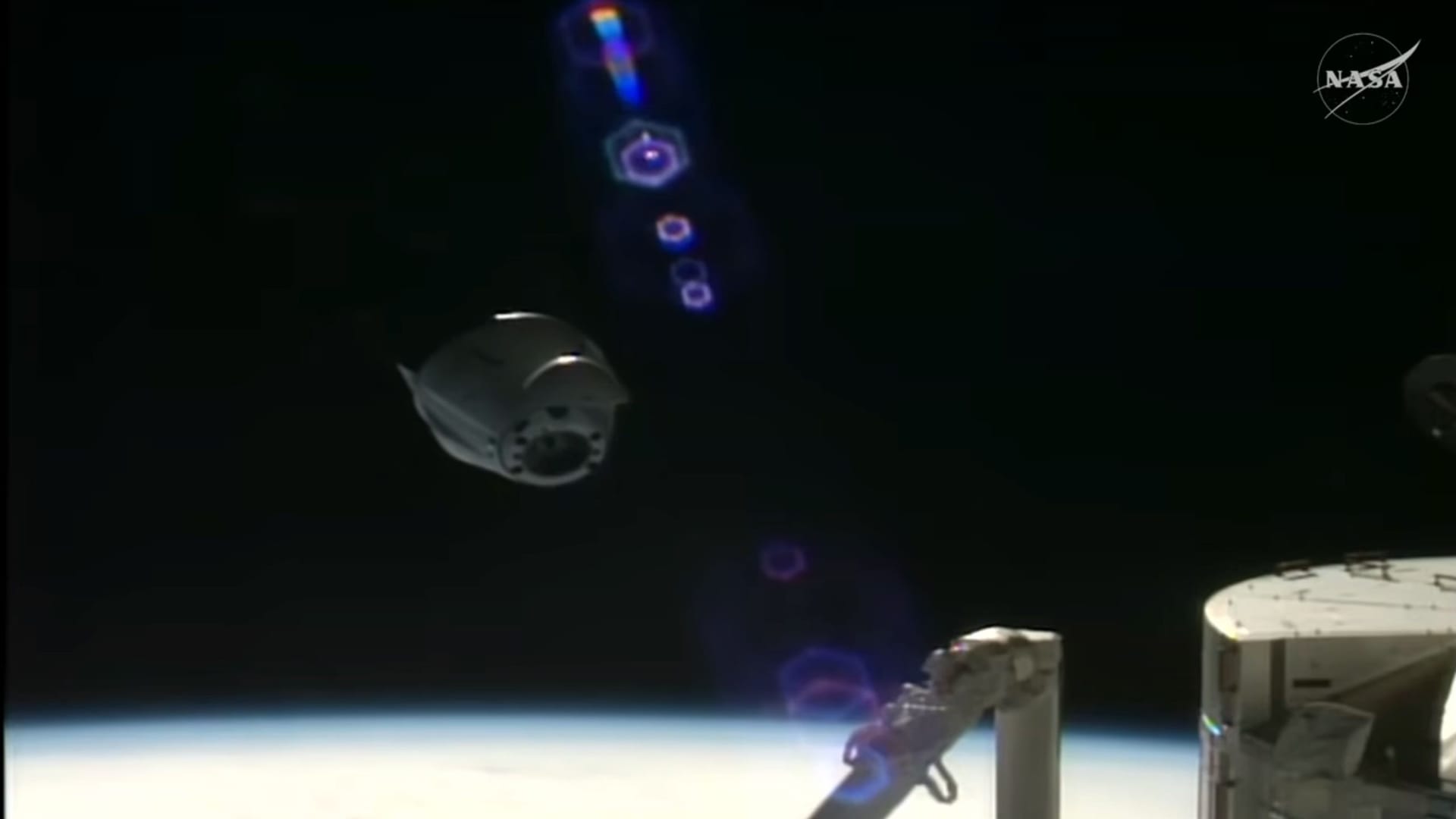 SpaceX Dragon cargo capsule undocks from ISS, heads home to Earth