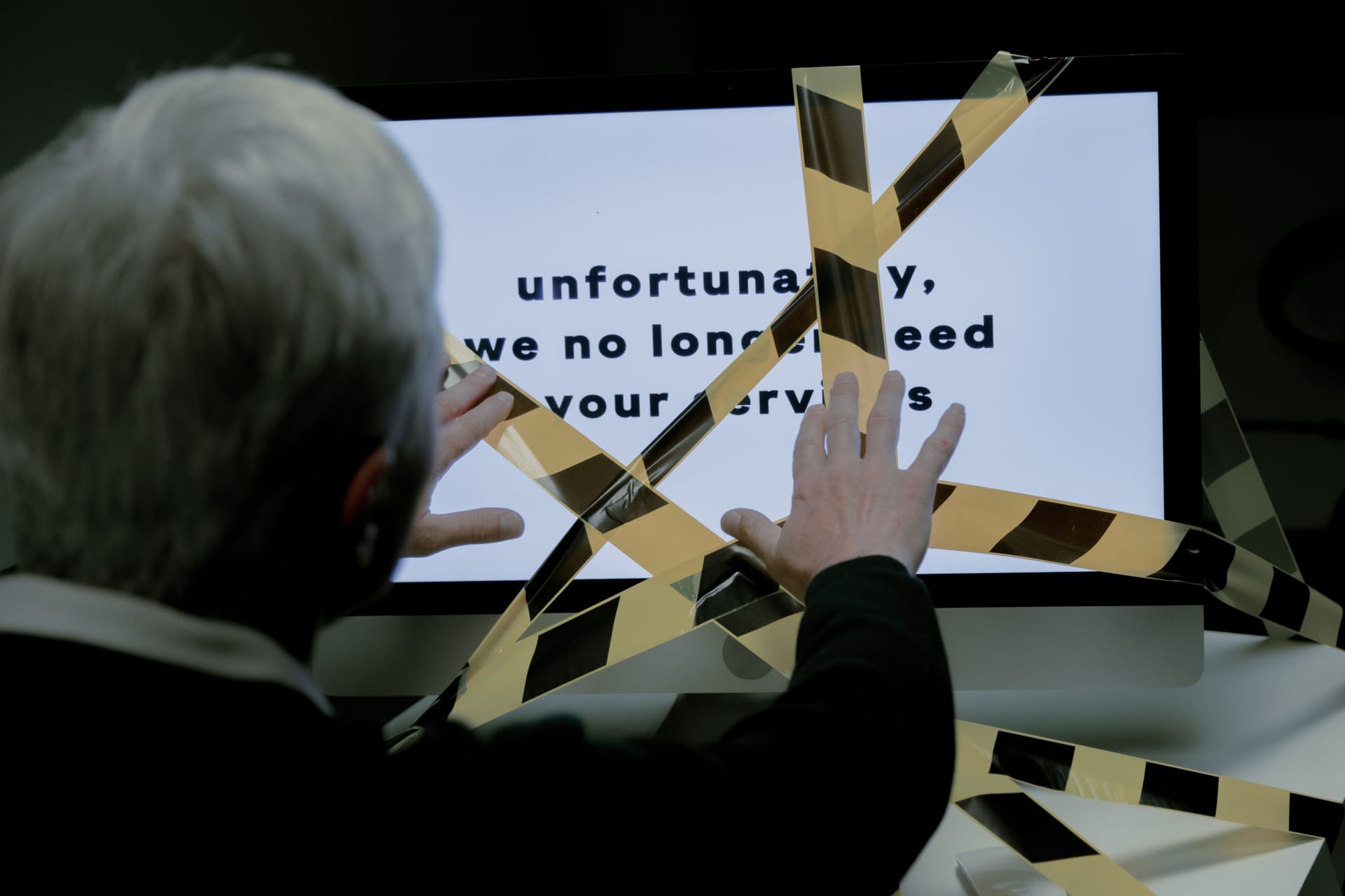 US Layoffs Skyrocket to Highest Level Since Pandemic as Tech Giants Blame AI for 40% of Cuts