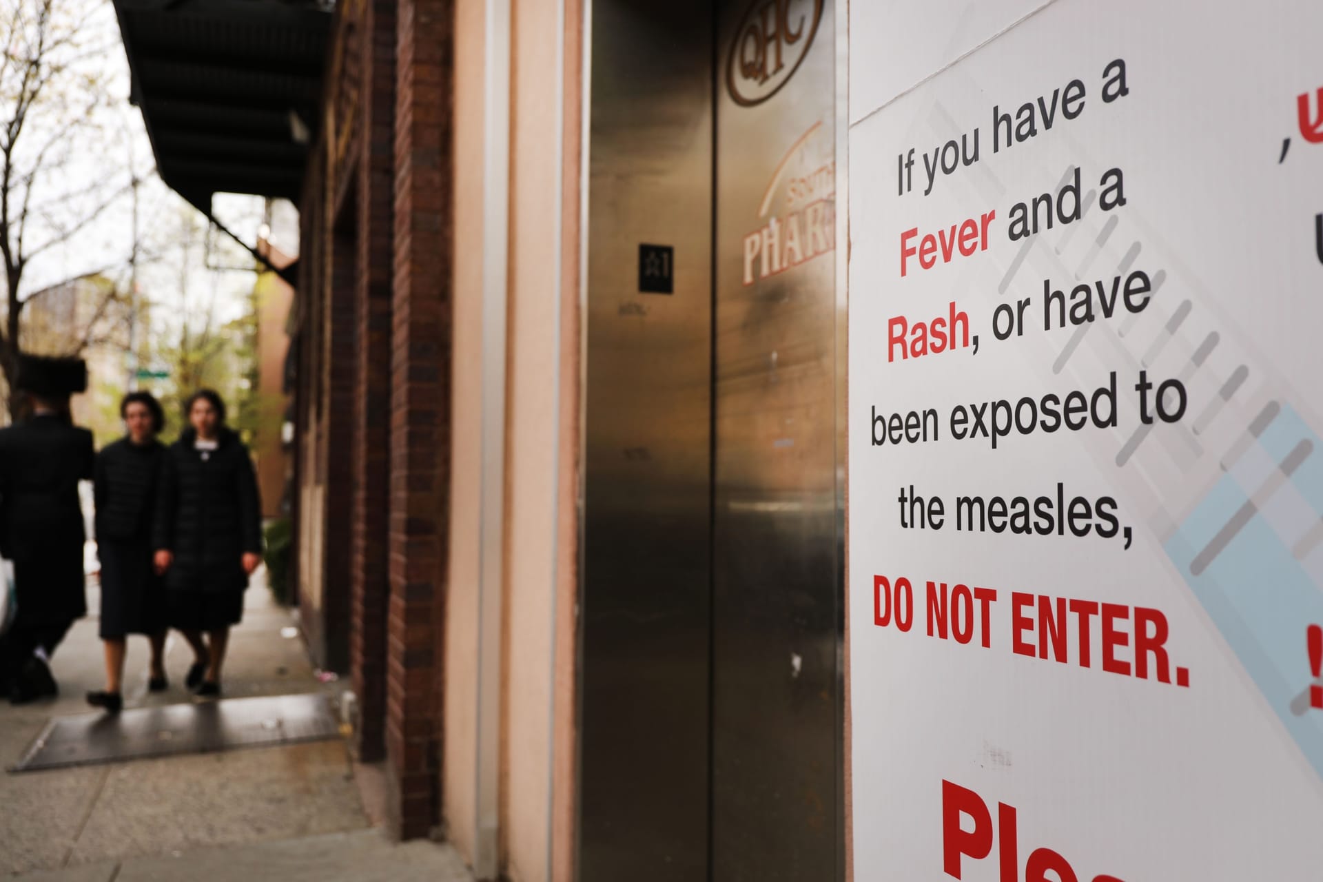 U.S. Measles Outbreak Reaches 2,104 Cases as Summer Travel Threatens to Accelerate Spread