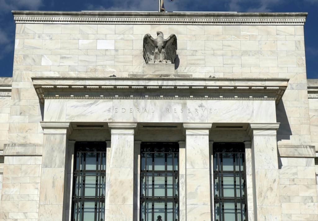 Relatório de Empregos Foi Muito Mais Fraco Do Que o Esperado. Probabilidades de Alta do Fed Diminuíram Ainda Mais.