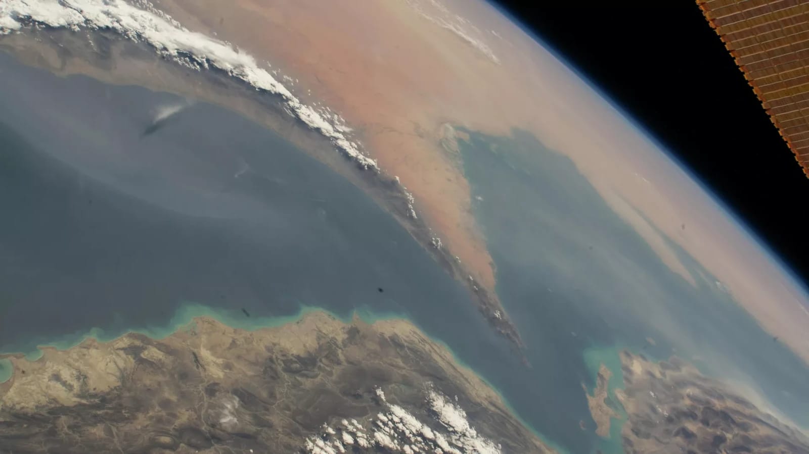 Qatar MFA announces creation of communication channel to prevent escalation of tension in Strait of Hormuz - NEWS.am