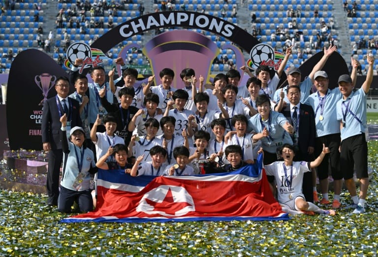 Mulheres norte-coreanas são coroadas campeãs asiáticas de clubes no Sul - Yahoo Sports
