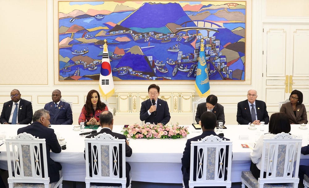 On the 2nd, President Lee Jae Myung called for doubling the pace of state administration, citing the.. - MK