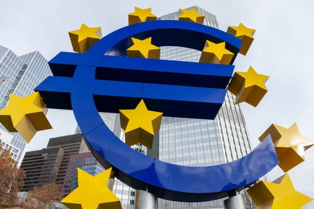 El juego de las sillas musicales del ECB - ActionForex