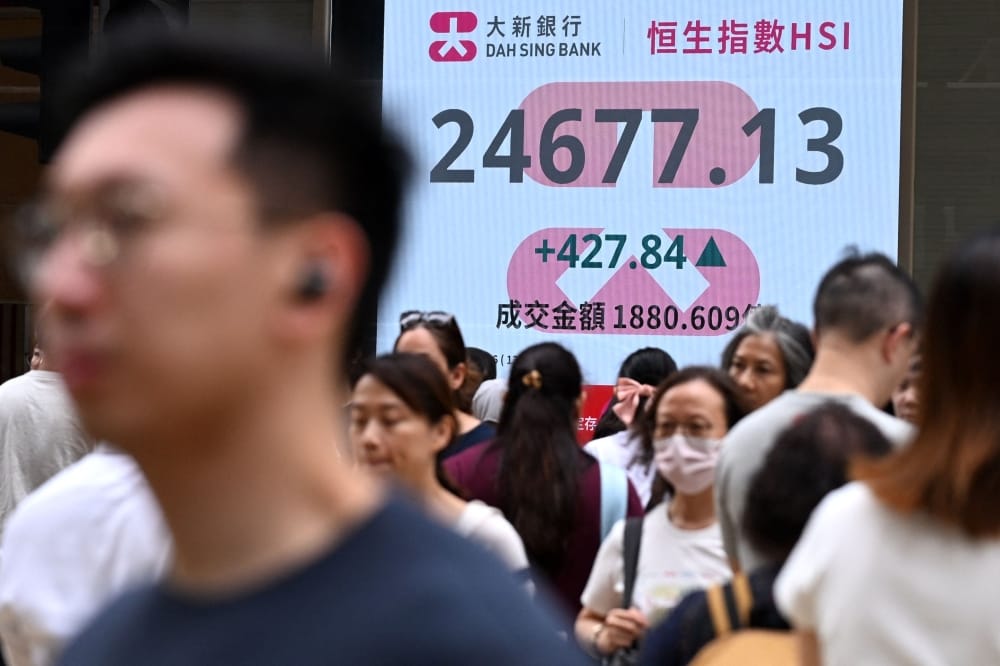 Asiatische Aktien stürzen ab, während Öl 100 US-Dollar übersteigt und Zinserhöhungsängste schürt