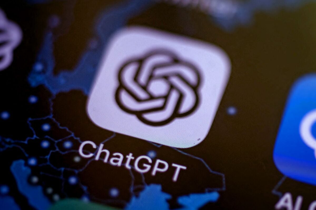 OpenAI to Roll Out Top AI Model Globally After Limited Preview - Bloomberg