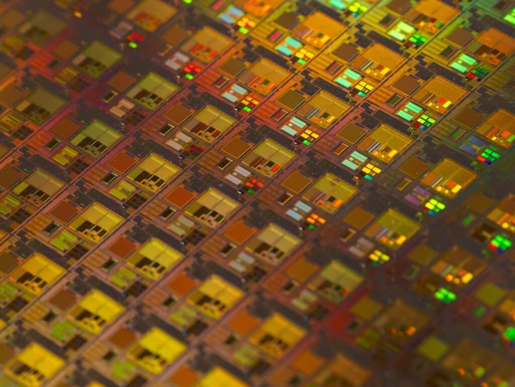 Samsung's €1bn Mistral Bet: Chips Beyond AI Insights
