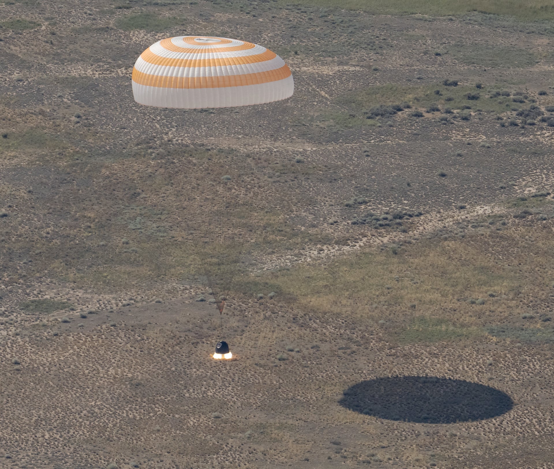 NASA-astronaut Chris Williams en bemanningsgenoten keren terug van ruimtestation - NASA