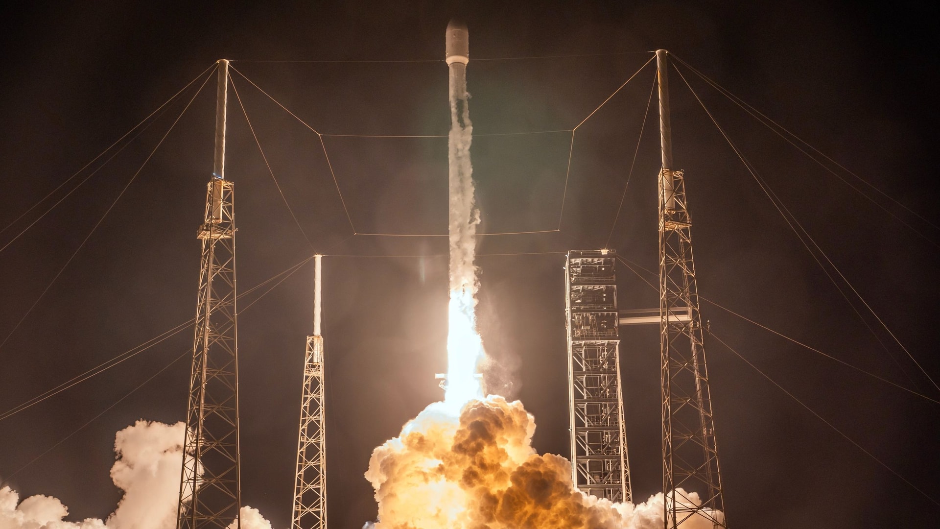 SpaceX launches 15,000-pound SiriusXM satellite to orbit from Florida