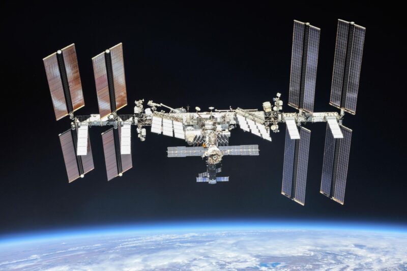 ISS leak: Astronauts briefly shelter as leak worsens