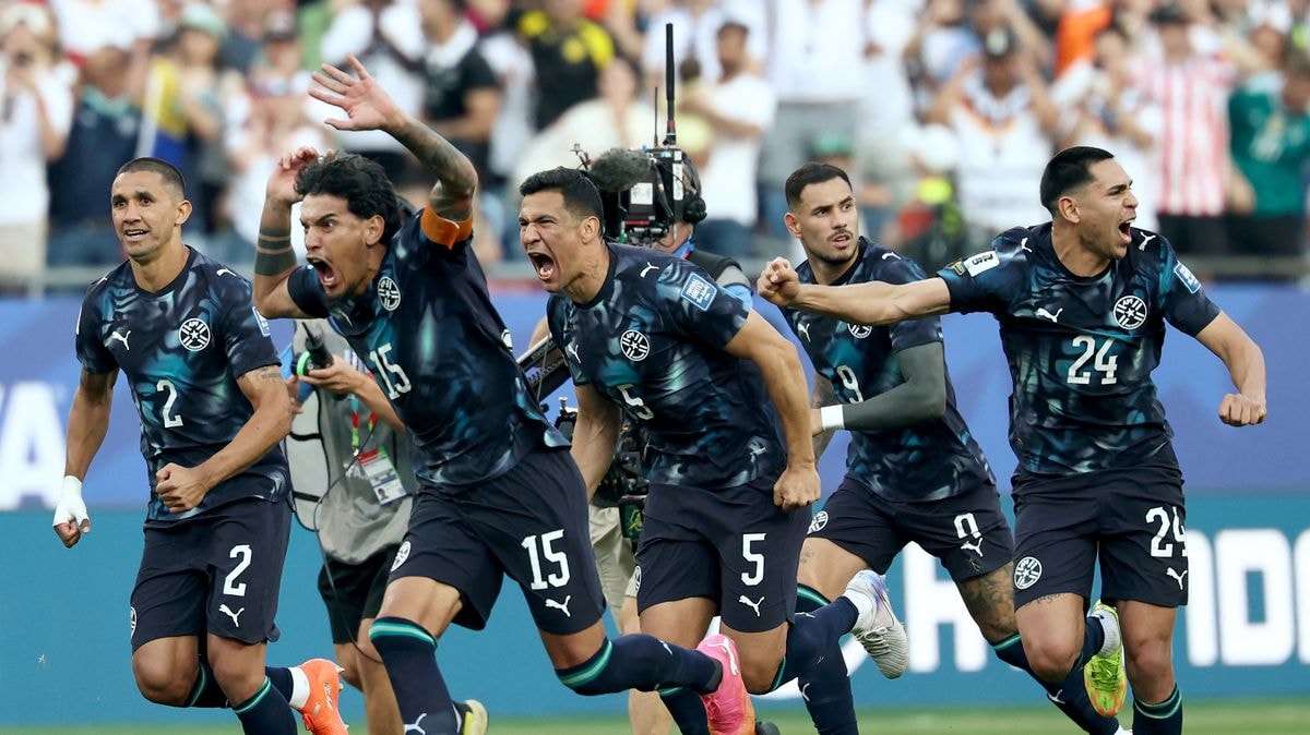 WM LIVE: Deutschland und Niederlande scheiden im Elfmeterschießen aus, während „VAR-Skandal“ das Team fassungslos zurücklässt - The Mirror