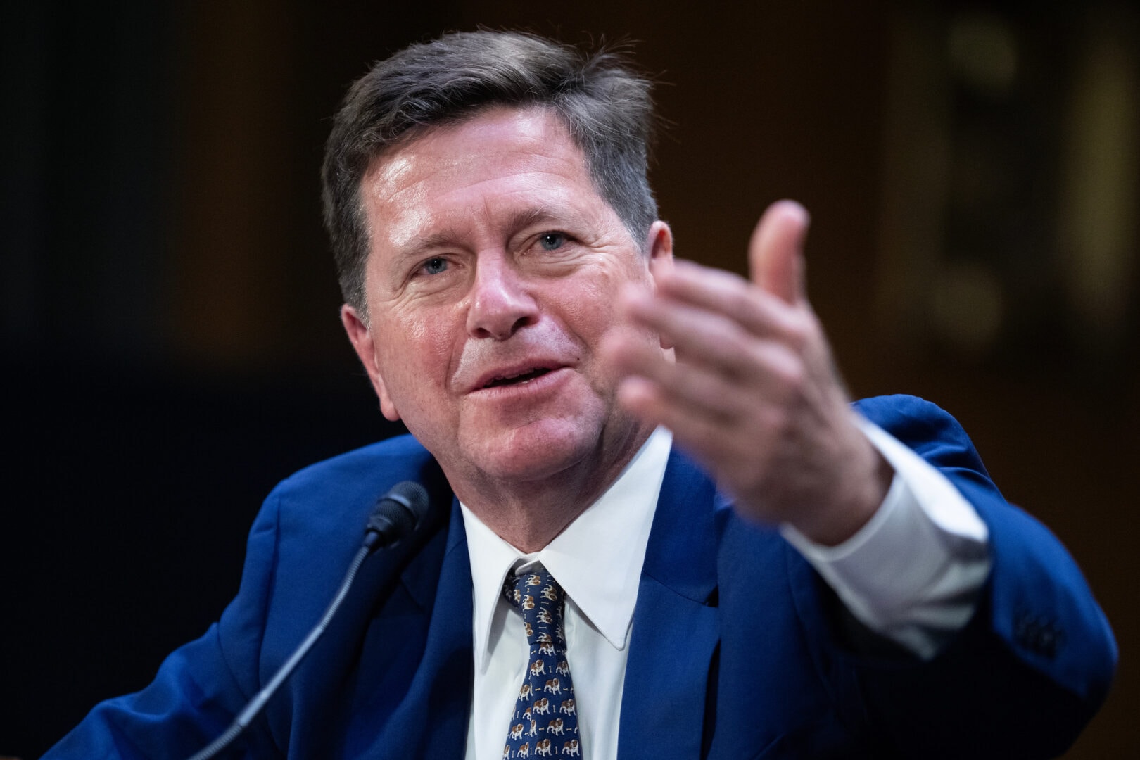 Clayton défend les assignations à comparaître des journalistes lors d'une audition de confirmation tendue – Roll Call