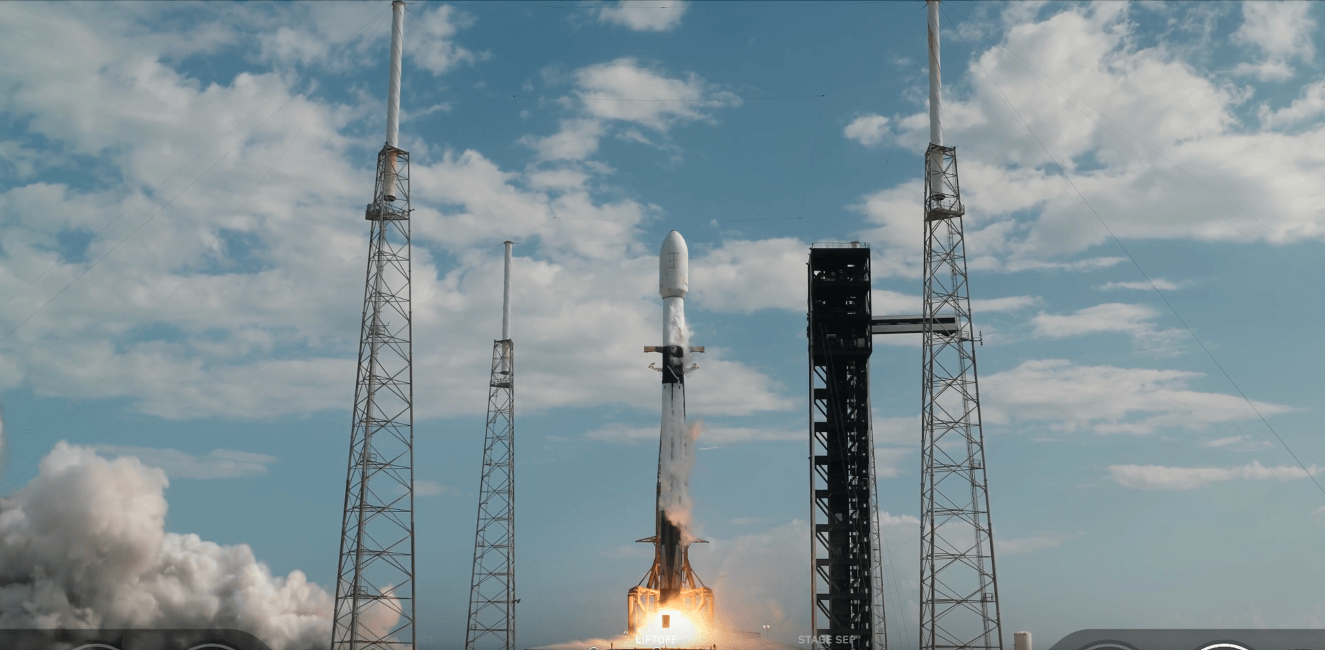 SpaceX meluncurkan misi Northrop untuk memperpanjang masa pakai satelit tua - SpaceNews