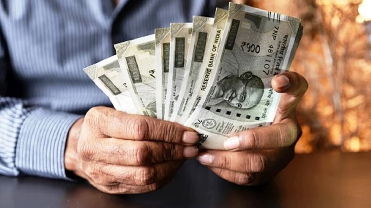 RBI prepares for plastic banknotes: Here's why India's currency may see its biggest makeover - BusinessToday