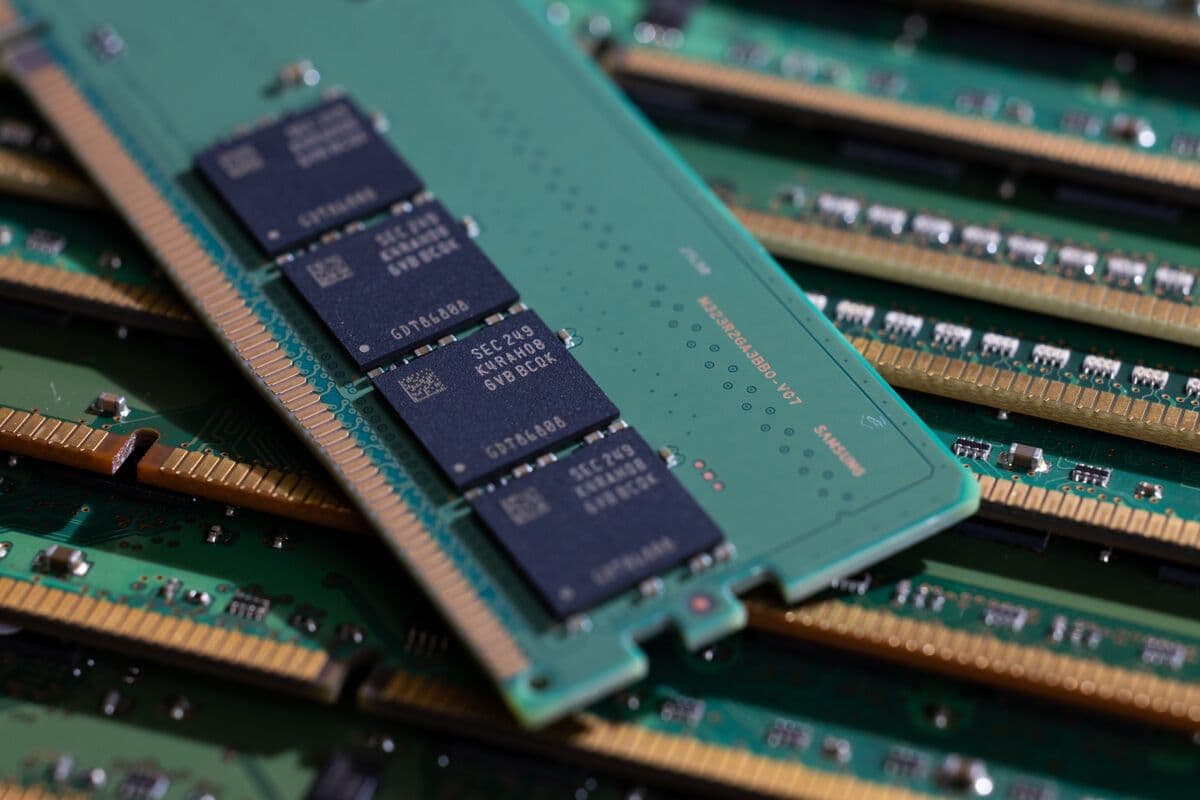 Ausverkauf von KI-Aktien in Korea entfacht Debatte über Risiken von gehebelten ETFs neu - Bloomberg