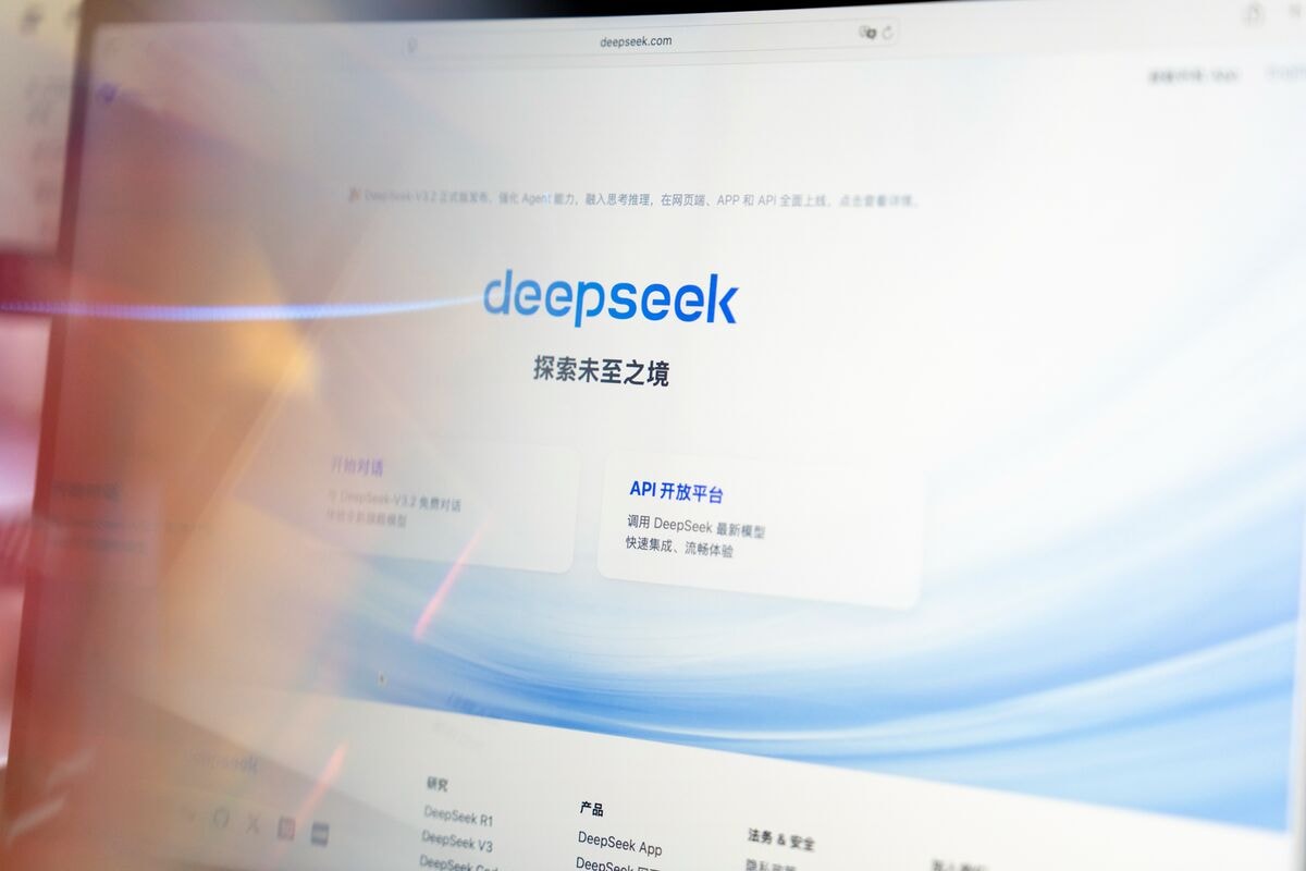 Startup AI Tiongkok DeepSeek Sedang Mengembangkan Chip AI Sendiri, Kata Reuters - Bloomberg