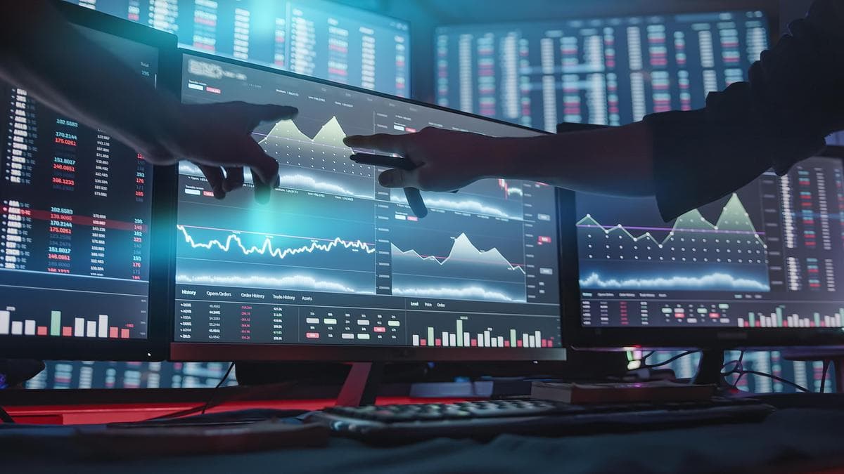 Stock Market Highlights, Aug 17: Sensex down 280 pts as markets close, Nifty down 80 pts to 24,287.65; Infosys, HCL Tech top losers - The HinduBusinessLine