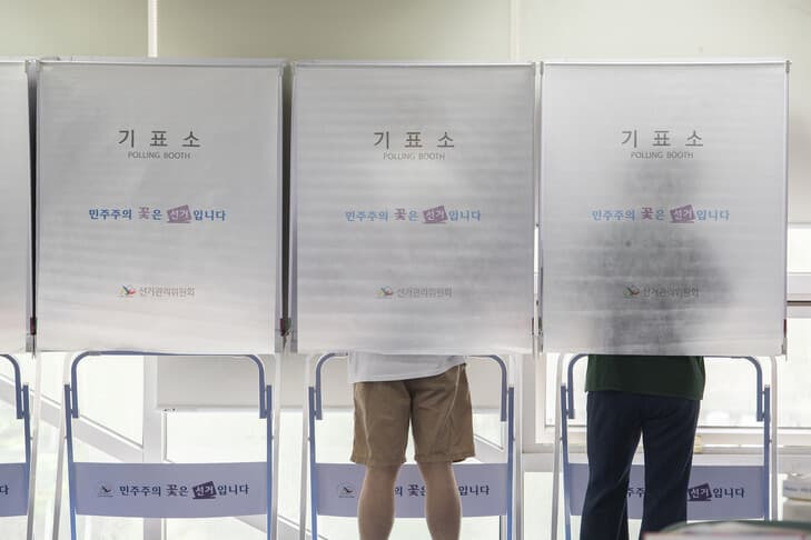 South Koreans head to the polls for local elections in primary test of President Lee Jae Myung's administration