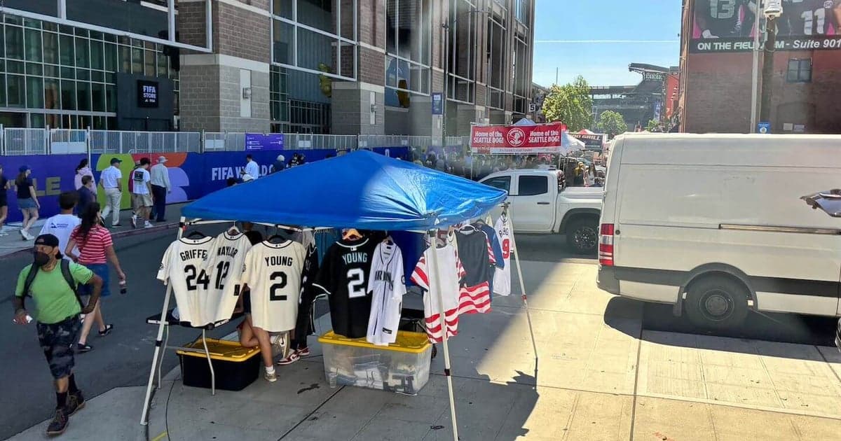 USMNT-uitrusting te koop in Seattle - The Athletic