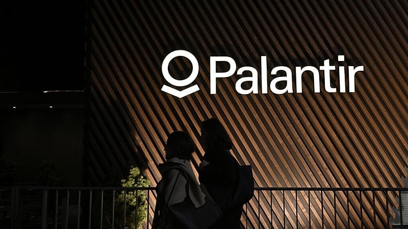 Le spie francesi rompono con il gigante dell'analisi dei dati Palantir, preoccupate di dipendere dalla tecnologia USA
