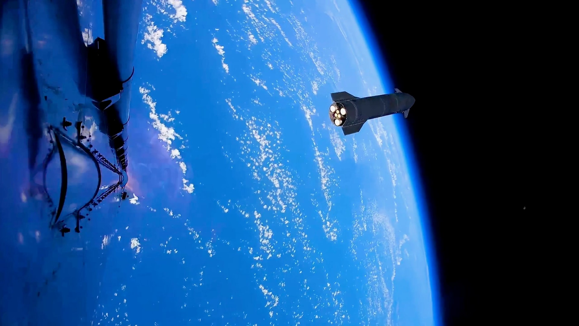 Starship in space! See highlights of SpaceX megarocket's epic Flight 13 test launch (video)