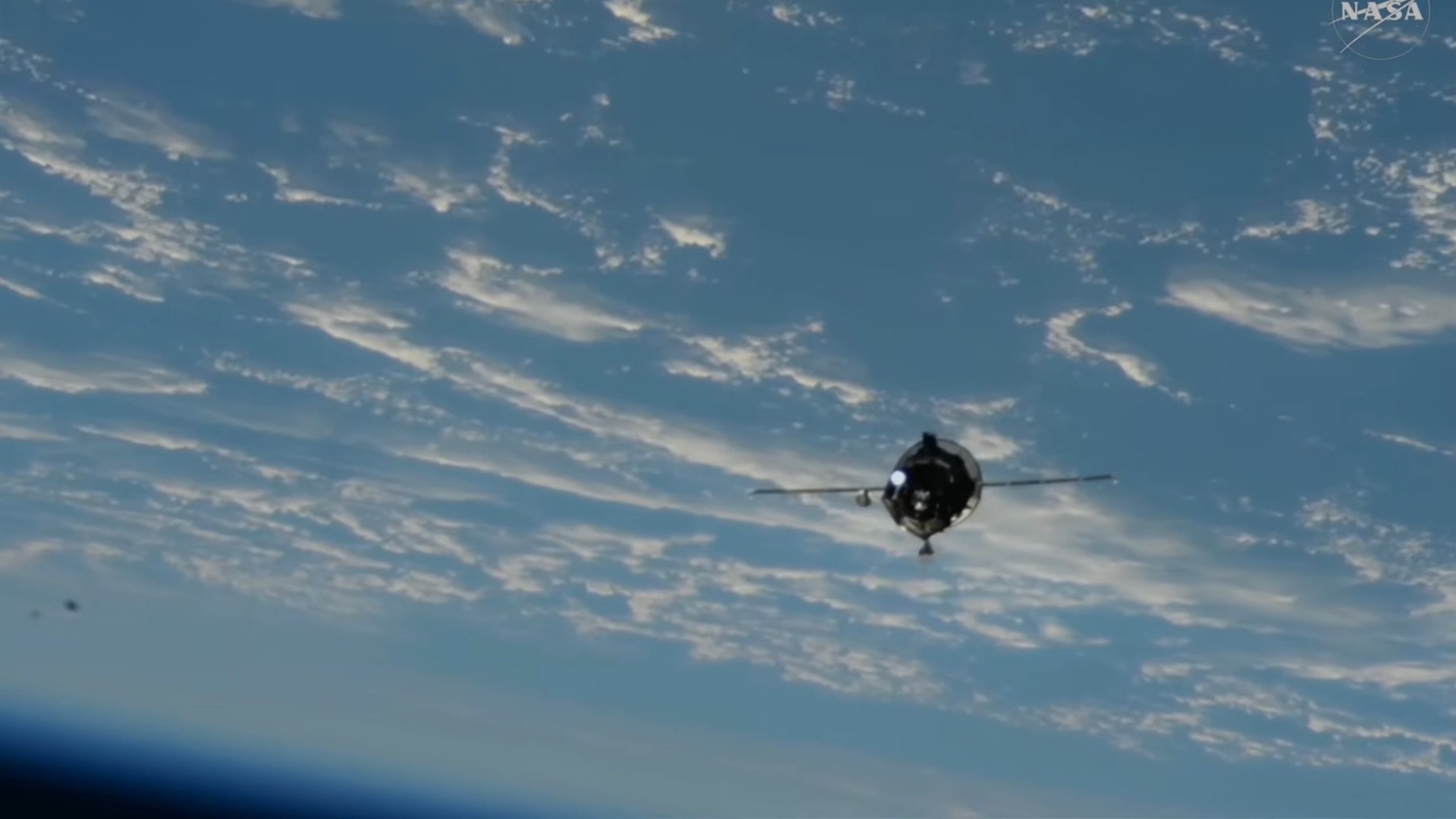 Russian Progress spacecraft delivers 3 tons of cargo to the ISS (video)