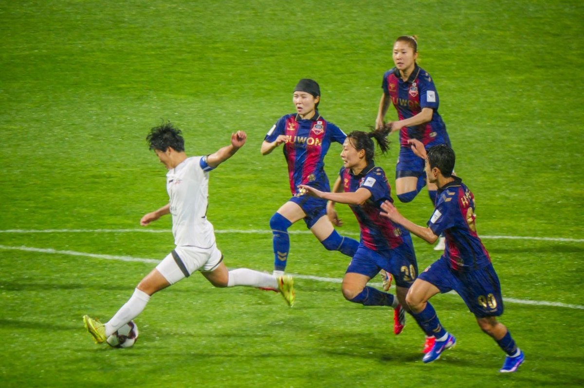 N. Korea soccer team wins 1st sports match played in South in 8 years - UPI.com