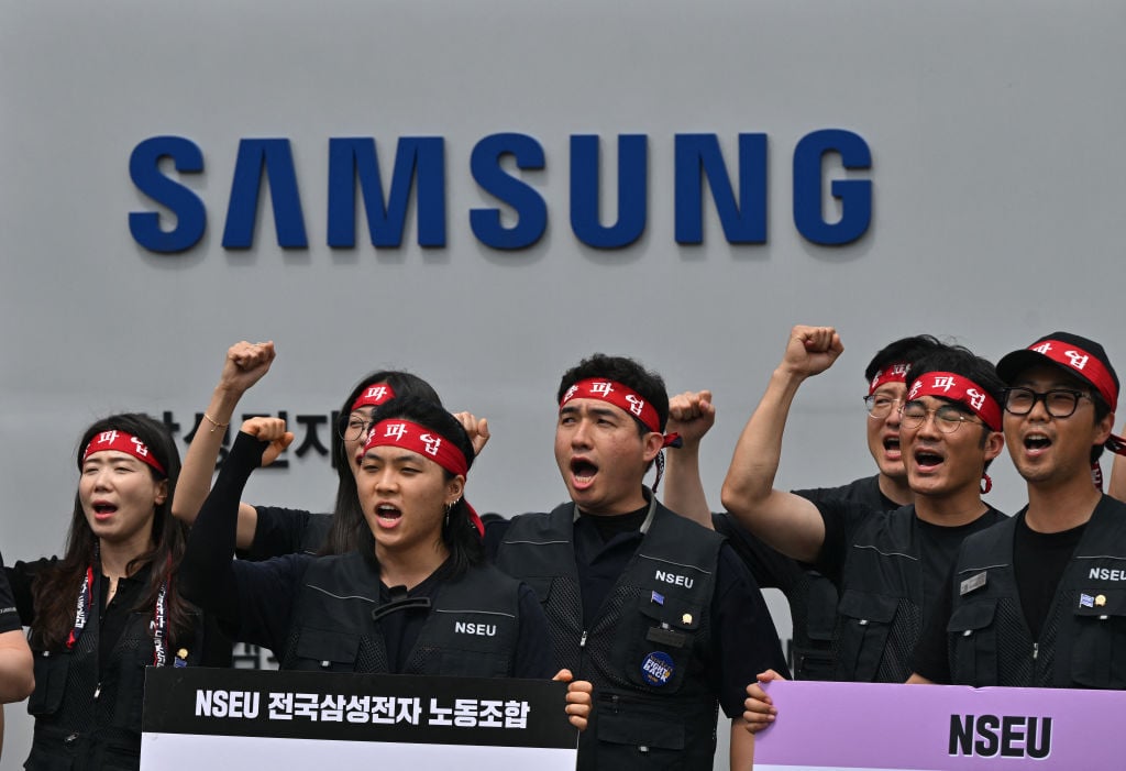 Le perdite dei titoli AI spingono a una stretta sugli ETF a leva in Corea del Sud
