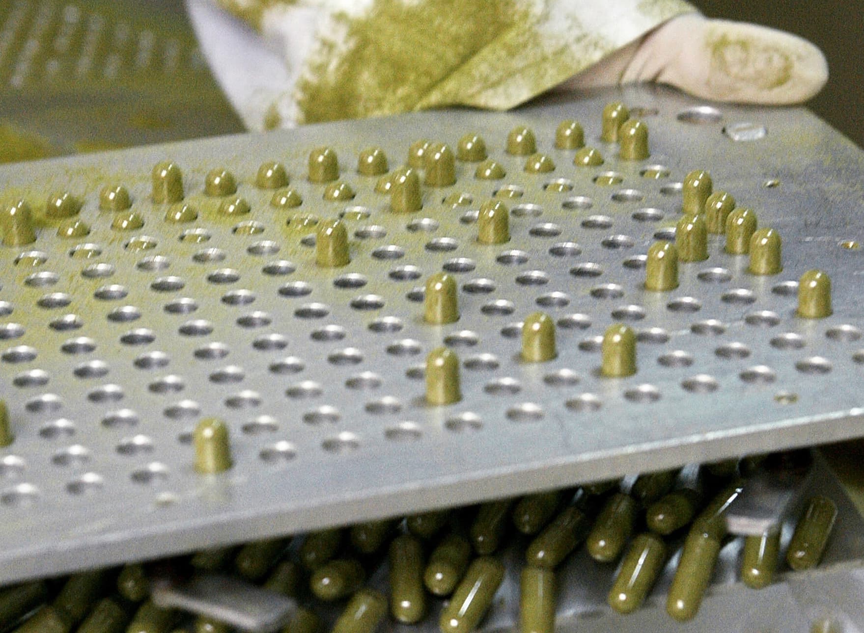 La FDA amplia l'avviso sull'epidemia di Salmonella legata alla Moringa mentre il richiamo sale a 119 casi in 36 Stati