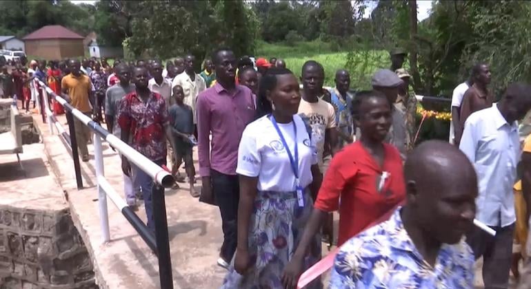 Wereldnieuws in het kort: VN financiert preventie van Ebola in Burundi en Zuid-Soedan, rouwt om kinderen gedood in Jemen, prijst Colombiaanse verkiezingen