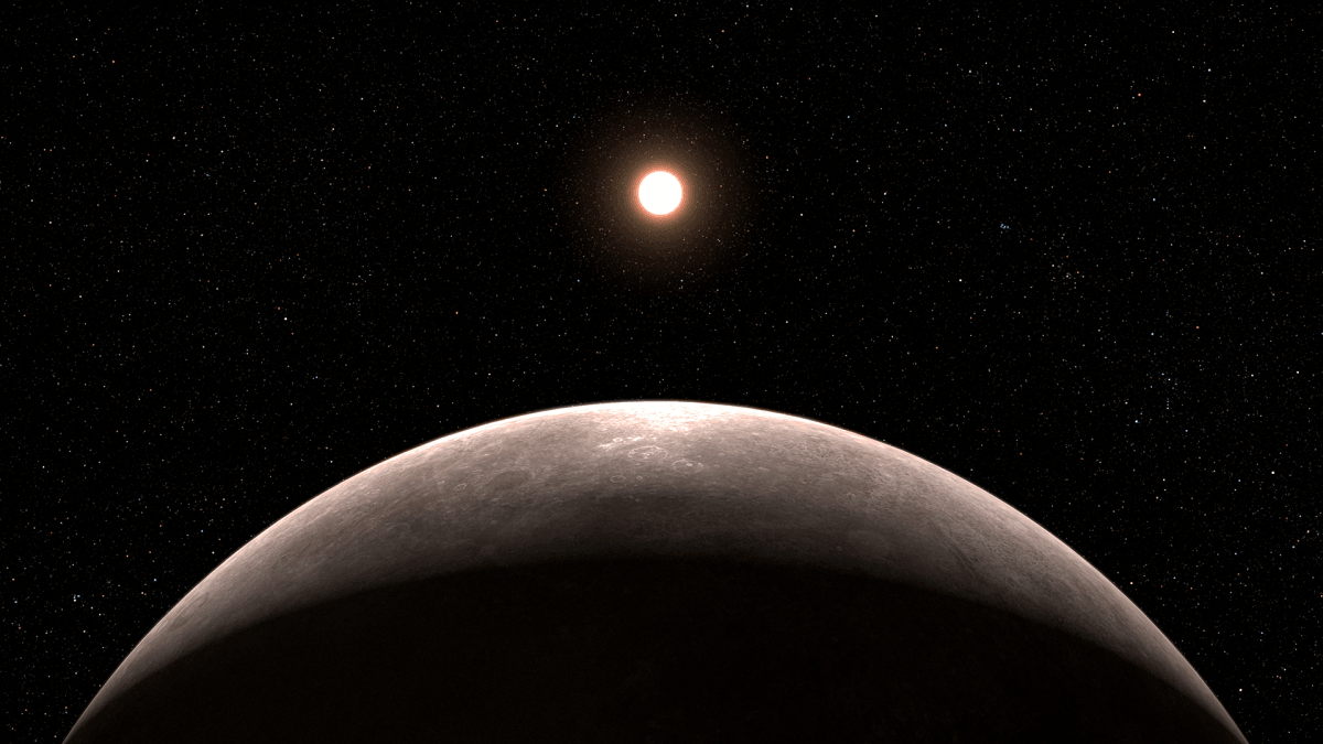 Scientists discover planet with Earth-like atmosphere