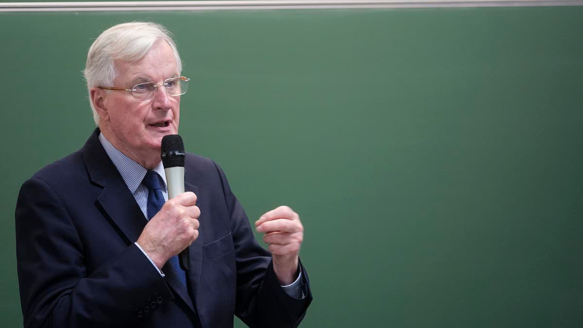L'ex capo negoziatore Brexit dell'UE Michel Barnier suggerisce che il Regno Unito potrebbe rientrare a condizioni "speciali" a un decennio dal referendum
