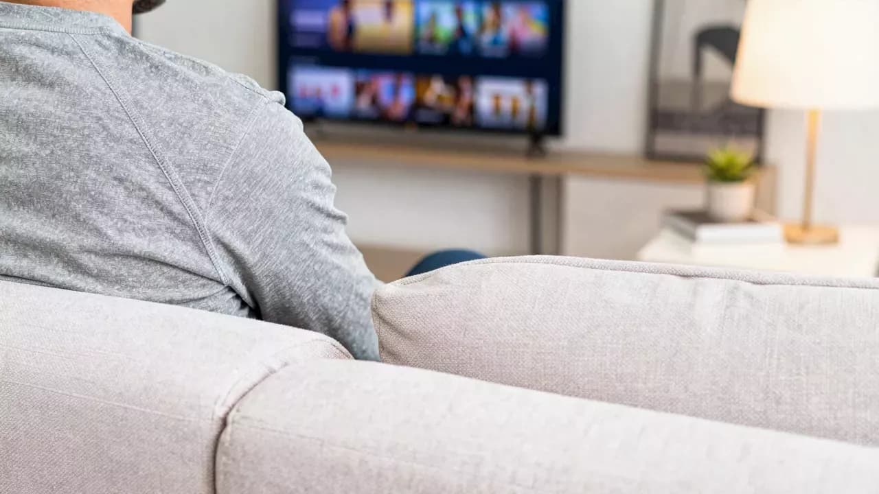 Fall Entertainment: New Releases, Streaming Hits and Award‑Night Highlights