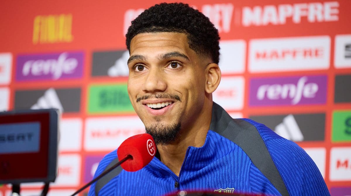 Liverpool transfer news LIVE: Ronald Araujo price tag, medical booked and Bradley Barcola latest - Liverpool Echo