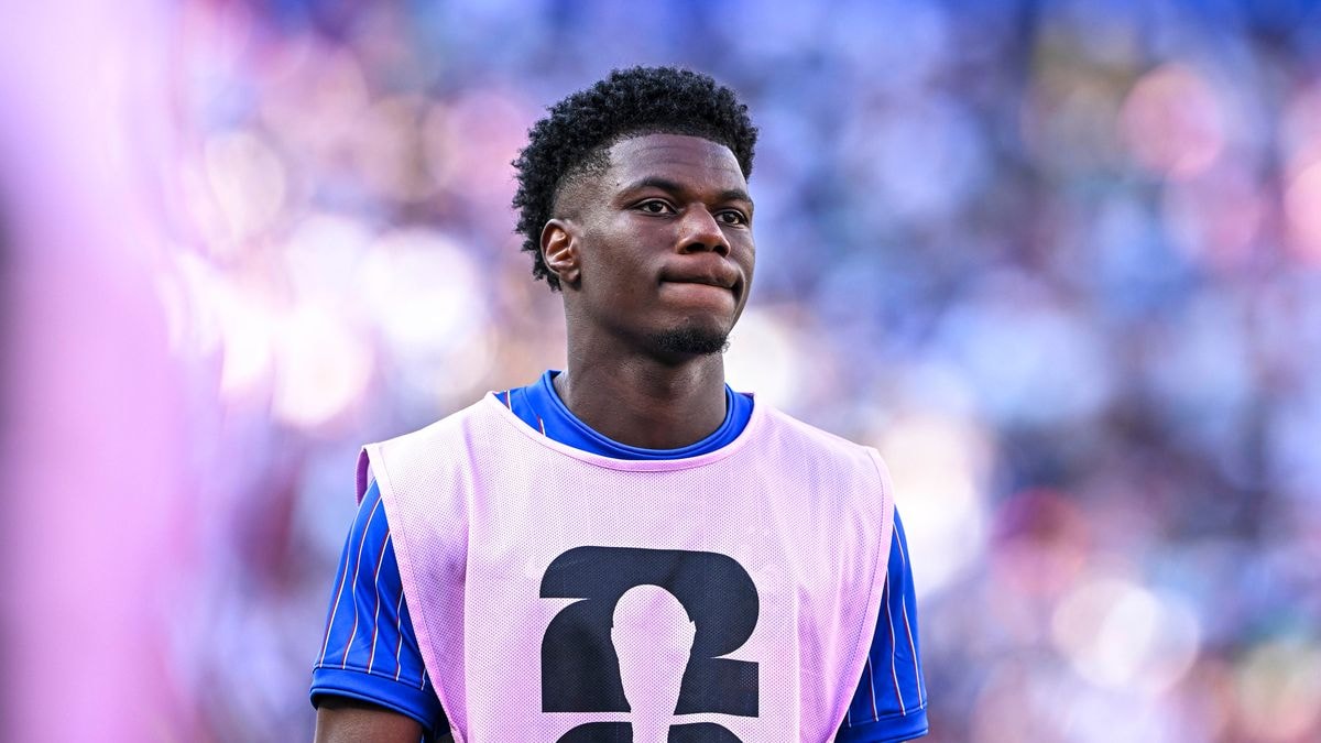 Man United transfer news LIVE: 'First contact' for £85m deal, Alex Scott latest, 7-man shortlist - Manchester Evening News