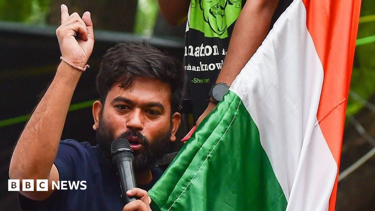 CJP's parliament march from Jantar Mantar: India's 'cockroach' protest continues a day after police crackdown - BBC News