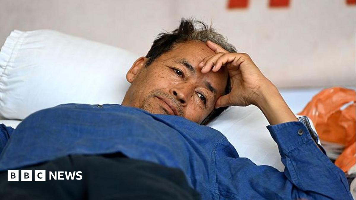 Sonam Wangchuk: Indischer Aktivist aufgefordert, Hungerstreik zu beenden, nachdem er in 19 Tagen 9,1 kg verloren hat - BBC News