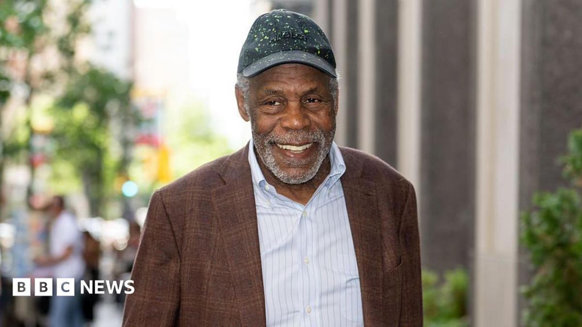 Ator de Lethal Weapon, Danny Glover, revela diagnóstico de Alzheimer - BBC News