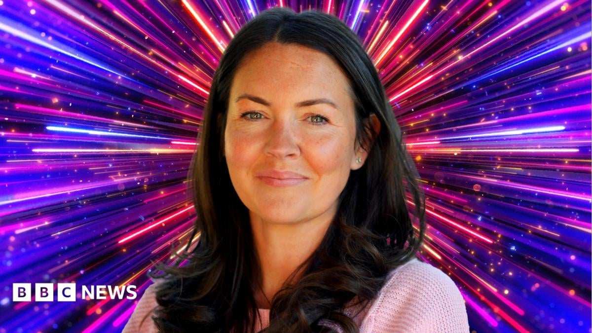 Strictly Come Dancing: Lacey Turner 2026 की पहली सेलिब्रिटी प्रतियोगी के रूप में पुष्टि - BBC News