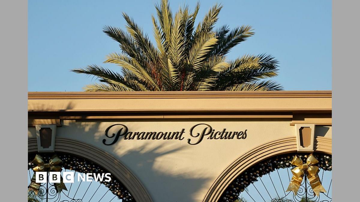 L'UE approva la fusione da 110 miliardi di dollari tra Paramount e Warner Bros, ma l'operazione resta in sospeso negli USA - BBC News