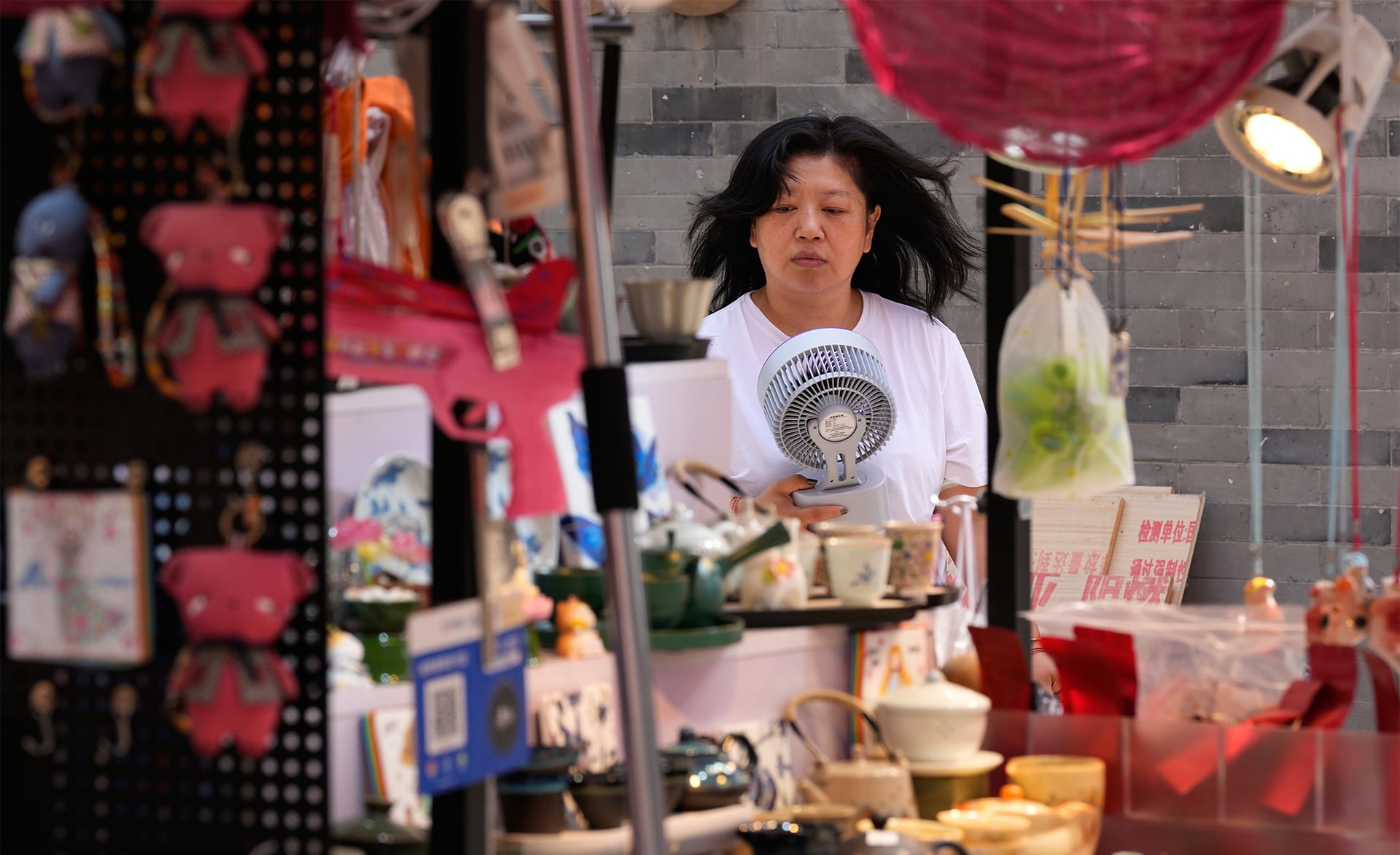 Six things to know about Asia’s heatwave and the health impacts