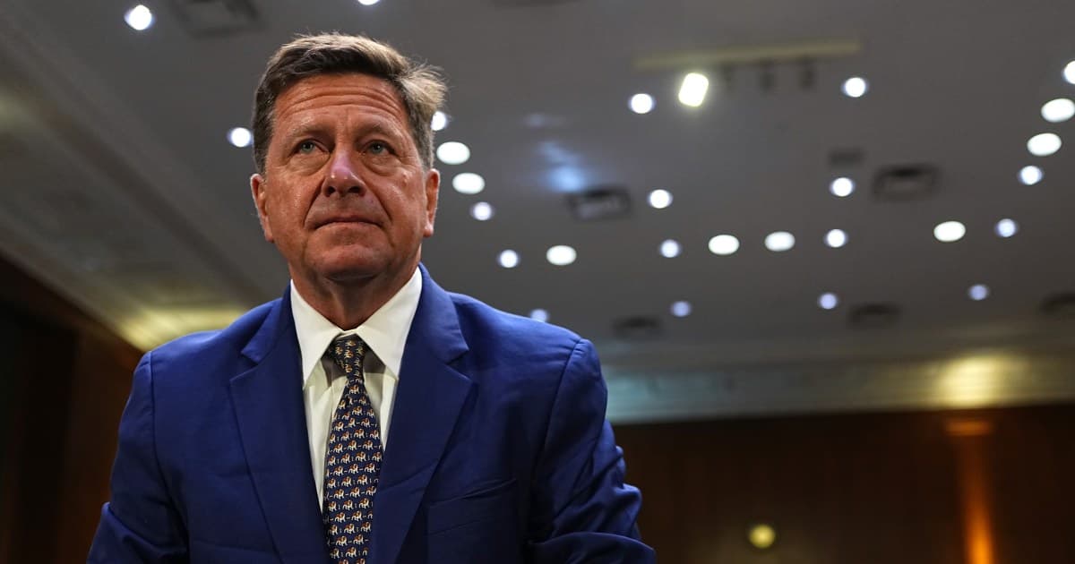 Le candidat de Trump à la tête du renseignement reste vague lorsqu'on l'interroge sur l'élection de 2020